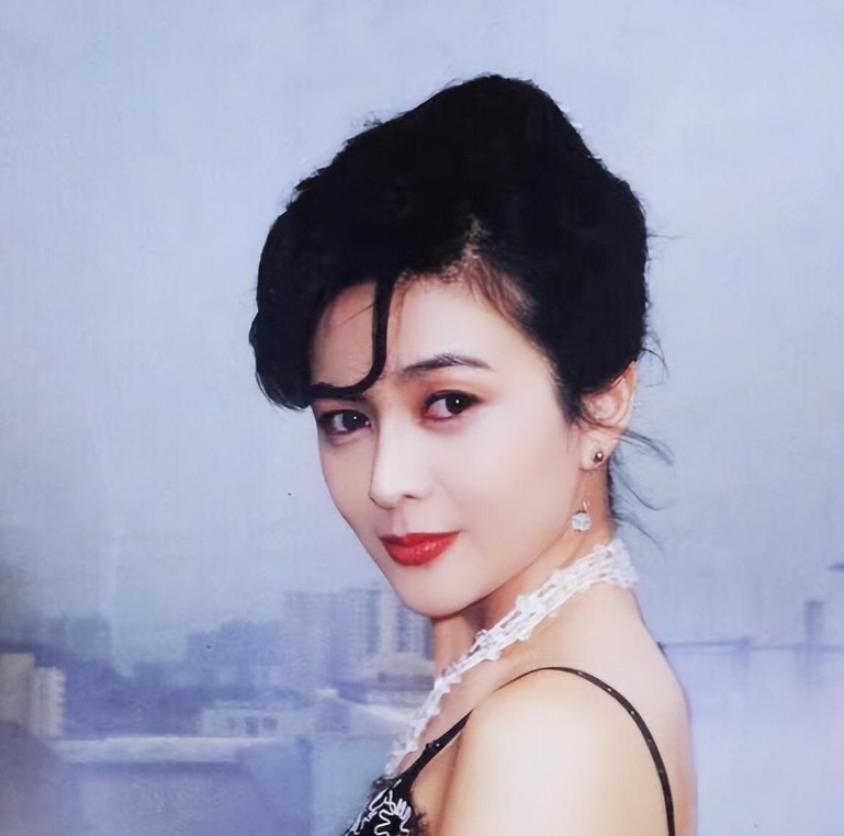 “我这辈子什么男人都试过，有女朋友的男人我试过，有家室的男人我试过，单身的男人我