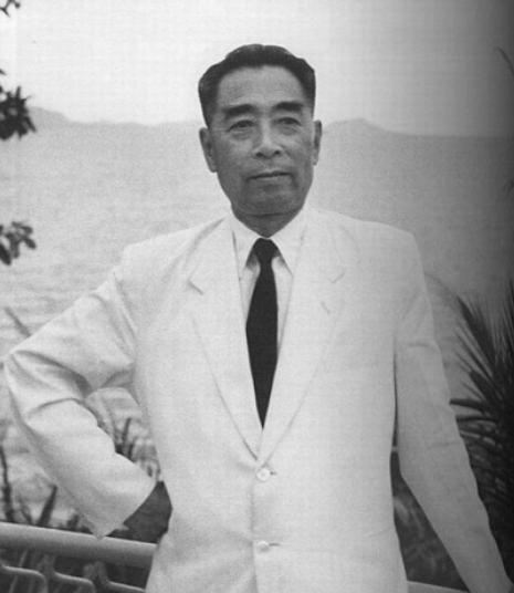 我国境内还有一支外国军队，赶了50年都赶不走，至今仍驻扎在北京。都知道中国境内没