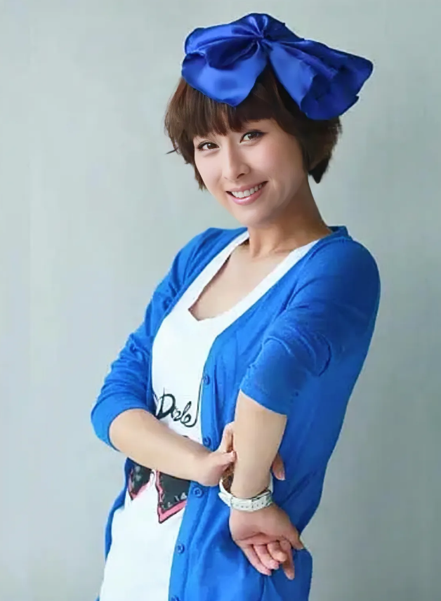 马苏和宋佳是同龄人，又都是哈尔滨人，她们俩谁更漂亮呢？
宋佳，出道即巅峰，成名后