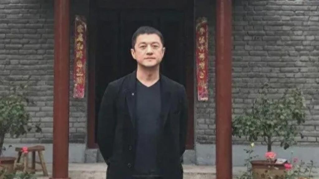 李亚鹏：多元身份下的沉稳者