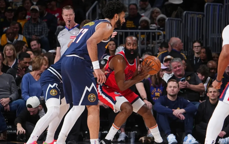 魔鬼赛程？快船98-120掘金，接下来的5个对手分别是：

❶12月17日——主