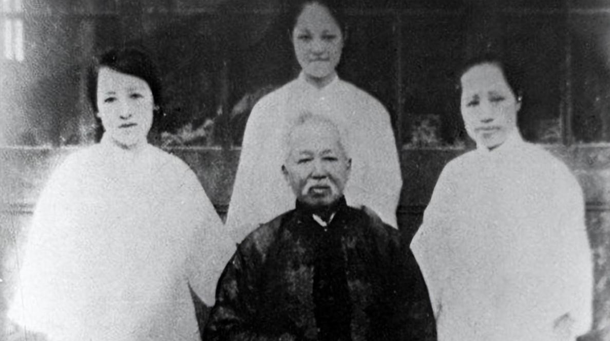 康有为临终前给小妾留遗产

                          