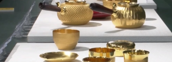 昨天看黄金价格好像还是480，也没注意，今天一看好家伙，直接495了。

这也涨