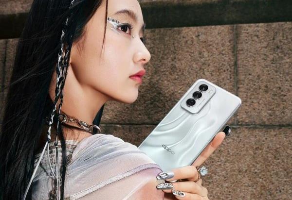 1696元，入手OPPOReno12，那是物有所值的！