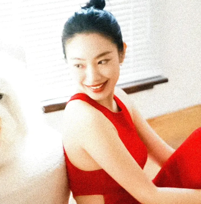 白百何、高叶彻底该有危机感了！

原本以为电视剧《漂白》里面，最让人有兴趣看下去