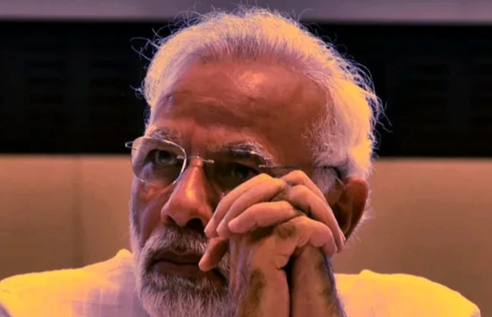 出事了！印度一百多人死亡！
就在今天，7月30日，在印度一列火车脱轨，造成大量人