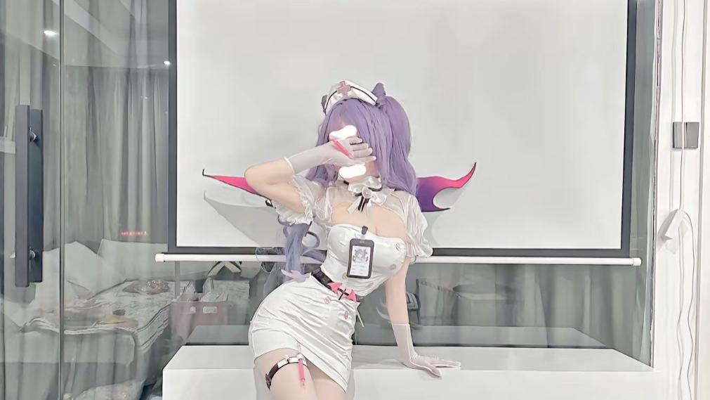 《原神cos》白丝护士刻晴给你扎针，服装太好看了！