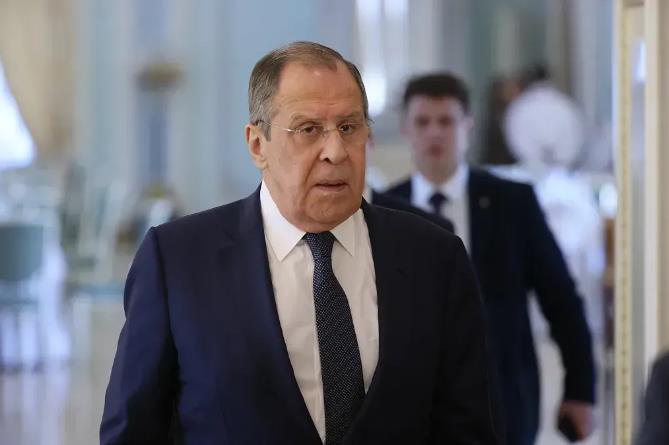 俄罗斯外长终于说出了真相！

近日，俄罗斯外长拉夫罗夫公开表示，若美国停止支持以