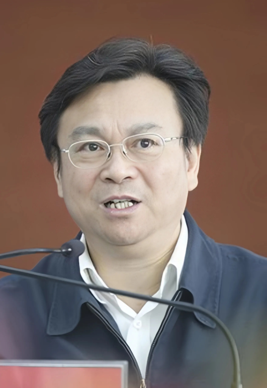 巨贪王文海做梦都没想到，尽管机关算尽，但人算不如天算，没等法院宣判，老天爷抢先一