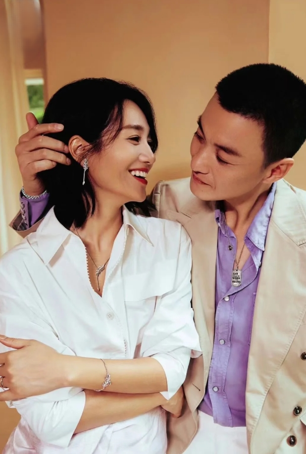 周一围，现实版我和我的黑粉结婚了，朱丹难