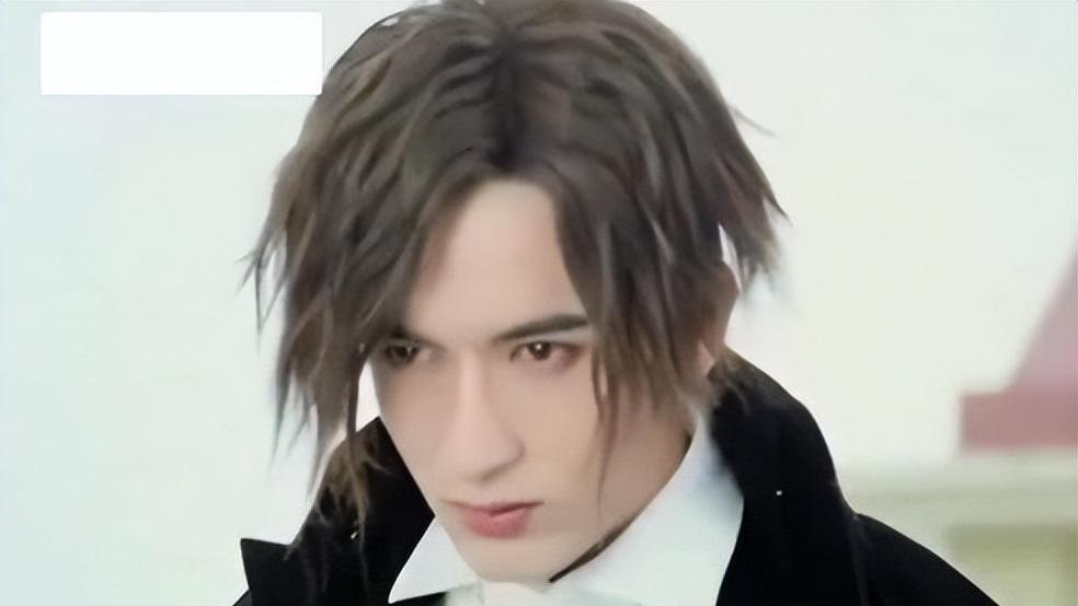 这些侮辱智商的台词，简直离谱到家了，网友：导演多读点书吧！
