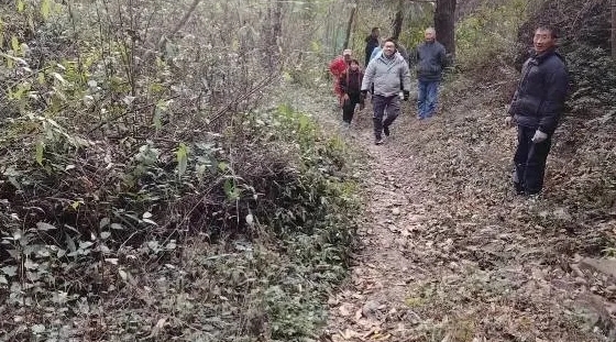 后天:就是过大年的时间了，可就在今天下午，大概两三点的时间，剑阁县盐店镇石笋村，
