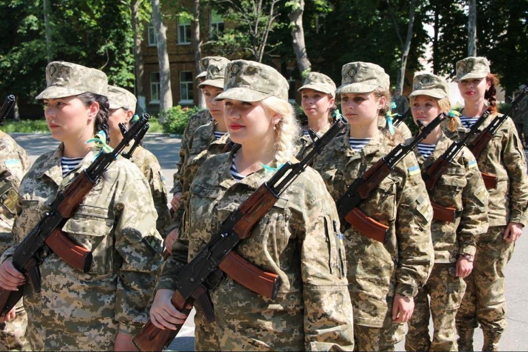 乌克兰：如果你不想服兵役，那就这样做！

俄乌战争打了2年多，乌克兰已经征兵N轮