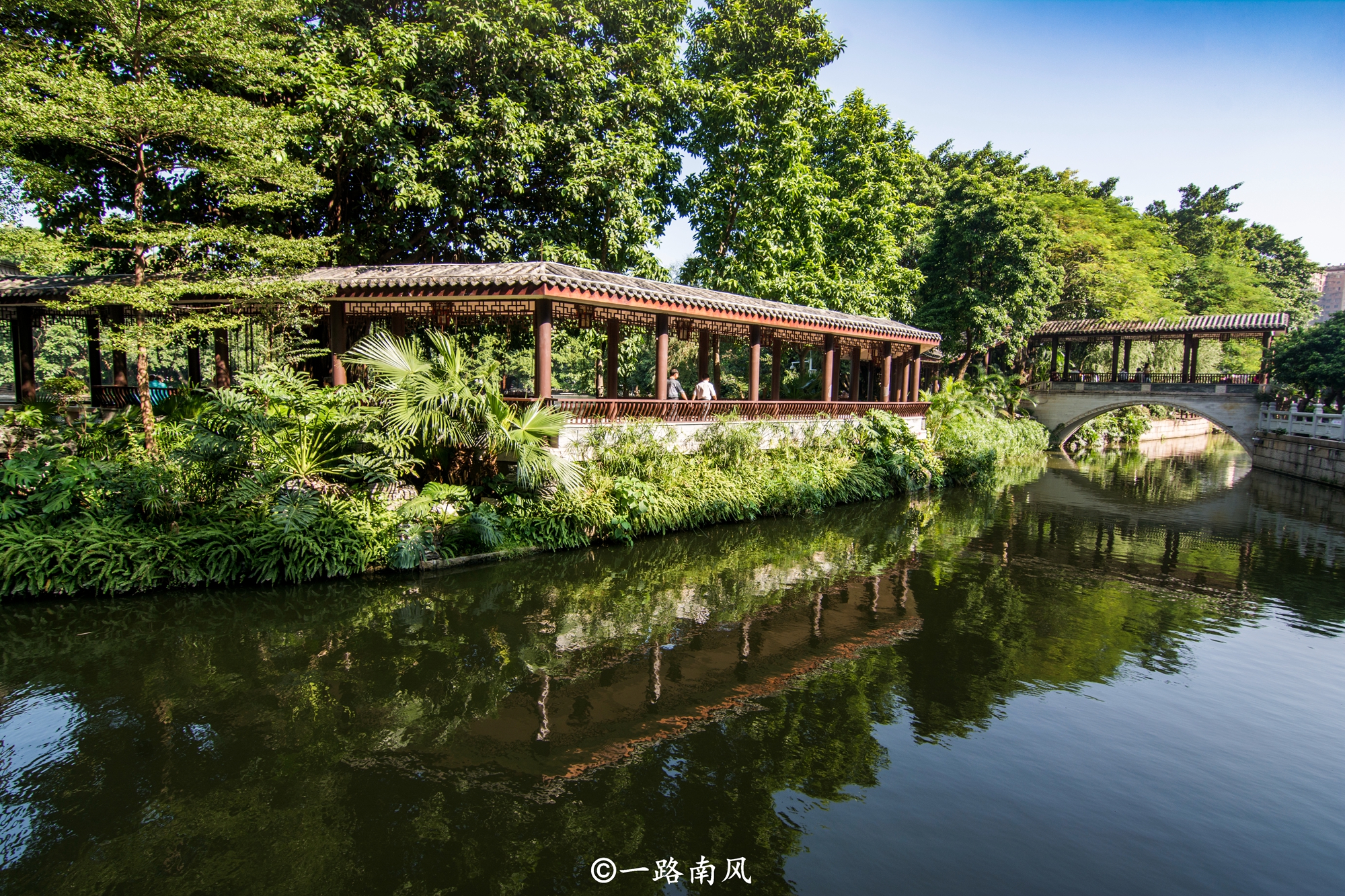 实拍广州精美公园，古色古香堪比苏州园林，但岭南特色明显，而且免费开放