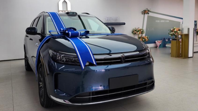 提车问界新M7 Ultra，为交付量突破13万贡献一份力