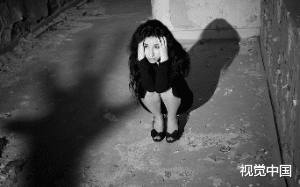 查案遇到的疯批小美女，竟害我染上致命顽疾！