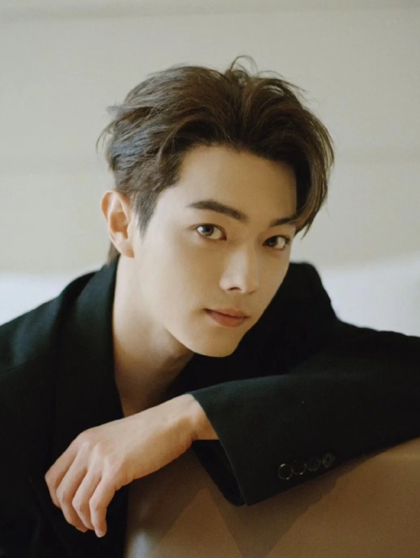 优秀的许凯值得尊重，莫让喜爱变道德绑架