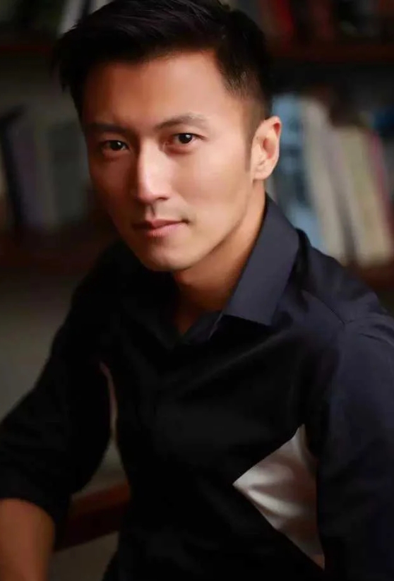 谢霆锋的人生历程