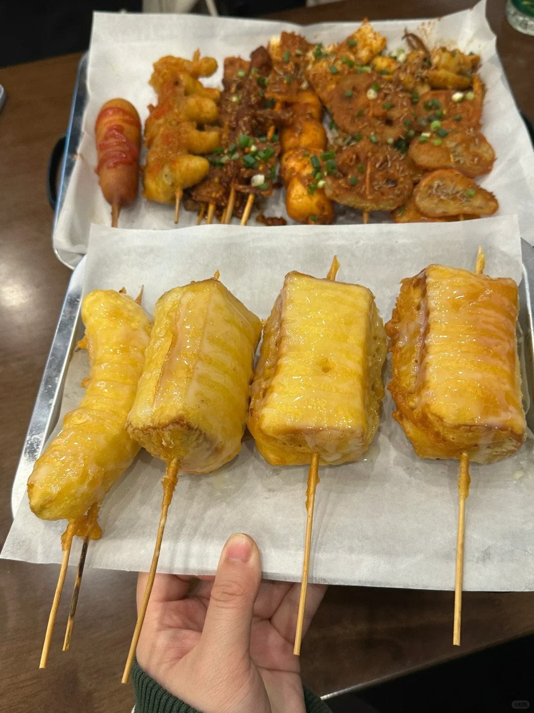 在长沙吃到了炸吐司天花板🥲
看完演出在附近找吃的 看到这家炸串长得很好吃就来咯