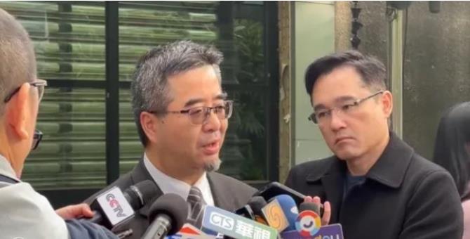 台“陆委会”昨天（4号）因大陆学生祝贺“‘中国’台北队夺得世界冠军”，主委邱垂正