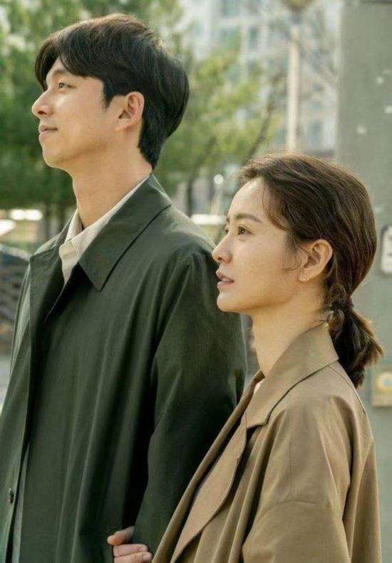 知乎上有人提问：吵架，老婆不停地大声吼“有种你打我啊！”，我该不该给她个耳光？
