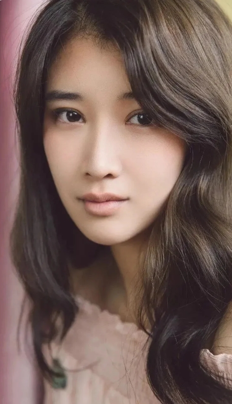 奚望：单亲妈妈绽放演艺光芒