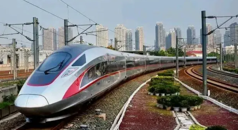 世界几大强国中，为什么只有中国大规模建设高铁？现在回头看，原因其实很简单：

1