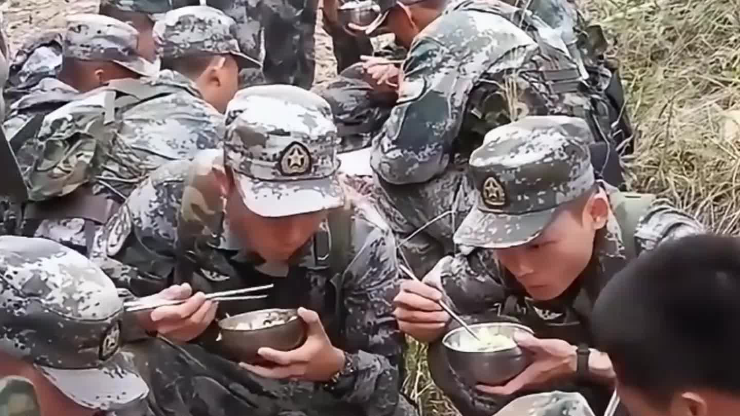 少数民族军人的饮食，部队竟然是这样处理的！#万万没想到