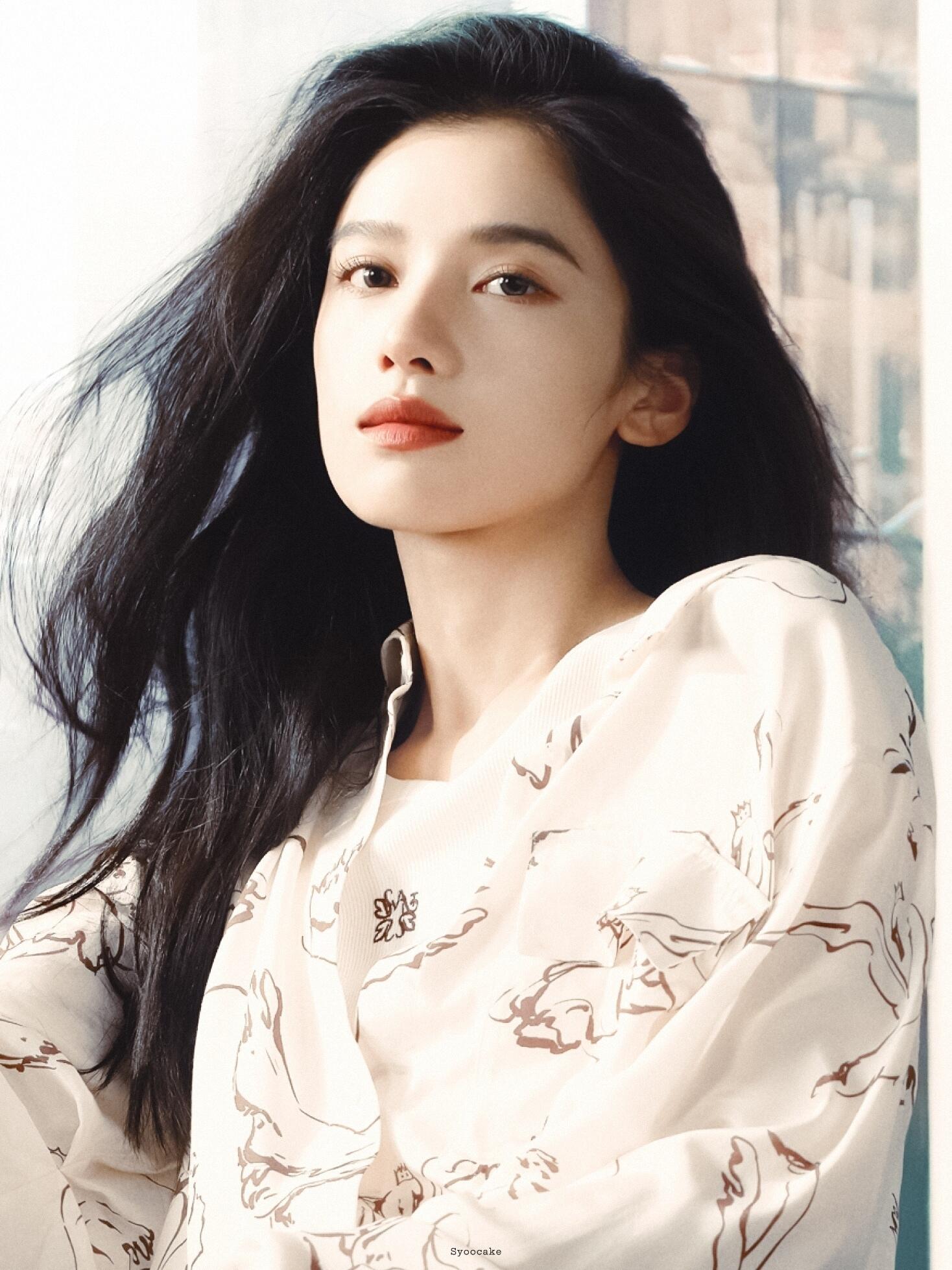 张婧仪的气质太好了