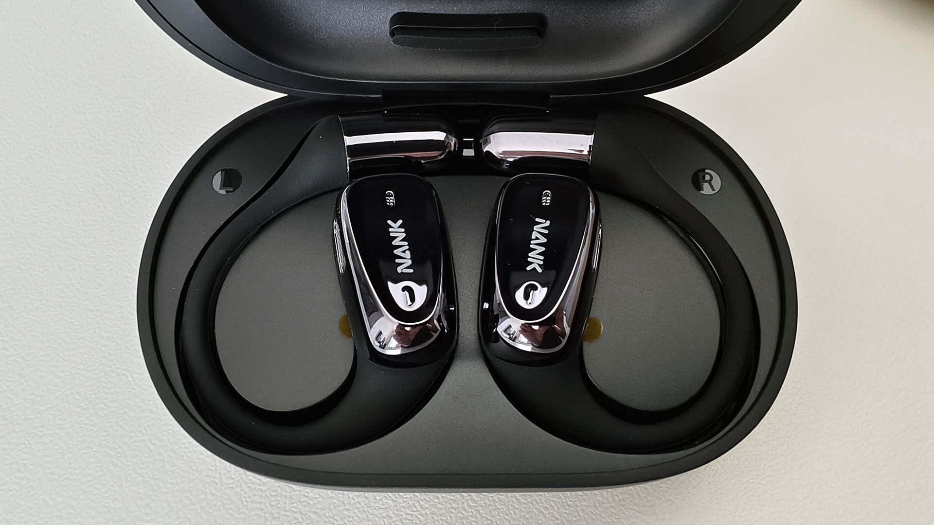 轻盈设计无感佩戴南卡OE MIX评测