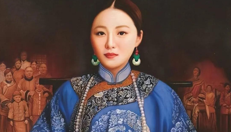 1900年，慈禧问周莹：“你有丈夫吗？”周莹回答说：“太后，我守寡14年了！”慈
