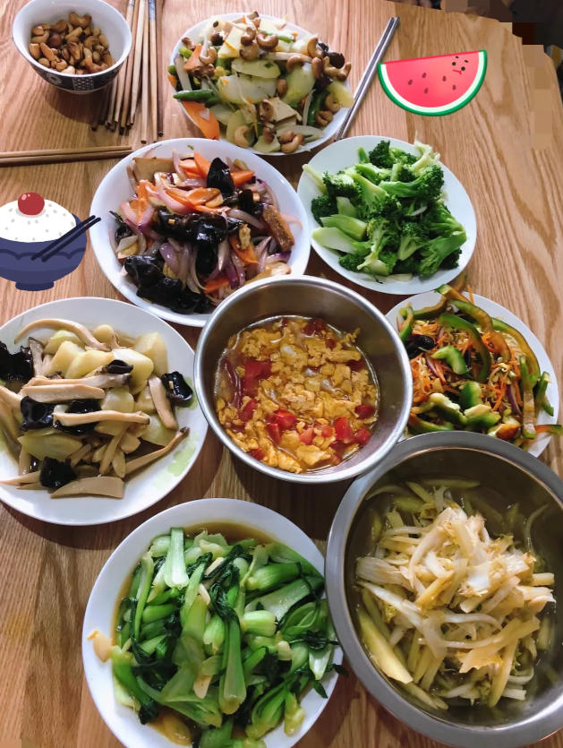今天是老公生日，中午老公打电话说下午要喊兄弟们来家里热闹热闹，顺便让我做几个拿手