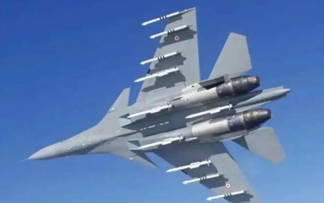 出人意料的是，俄罗斯采取了重大战略调整，非停留于加里宁格勒，而是迅速将焦点转向库