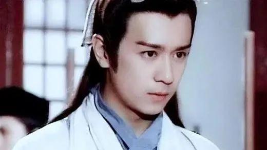 宁可丑得出奇，也不接受自然衰老，这3位男明星个个整得判若两人