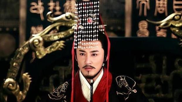 汉武帝临终前，看了一眼爱妃，叹气道：太美了，赐死吧!