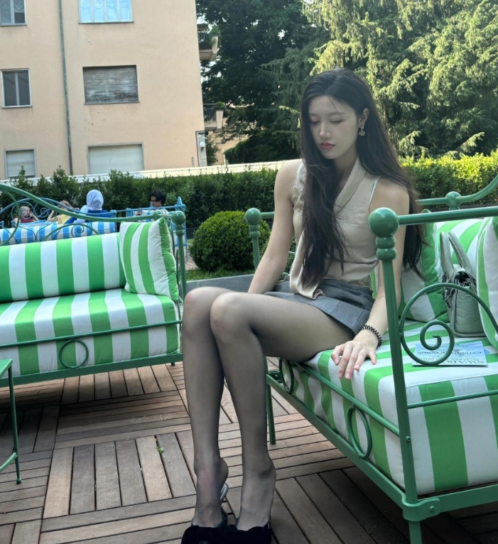 生活分享：坐一会的功夫，一条腿被蚊子咬了十个包起步，又红又痒！