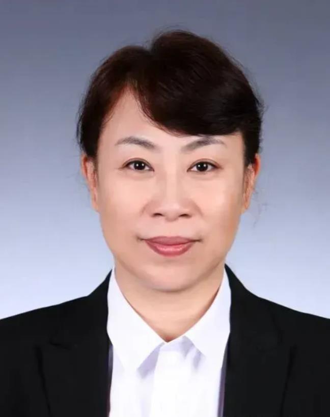 姚明辞职，谁来接任？
原则上中国篮协副主席，是毫无疑问，是接任主席第一人选。
郭