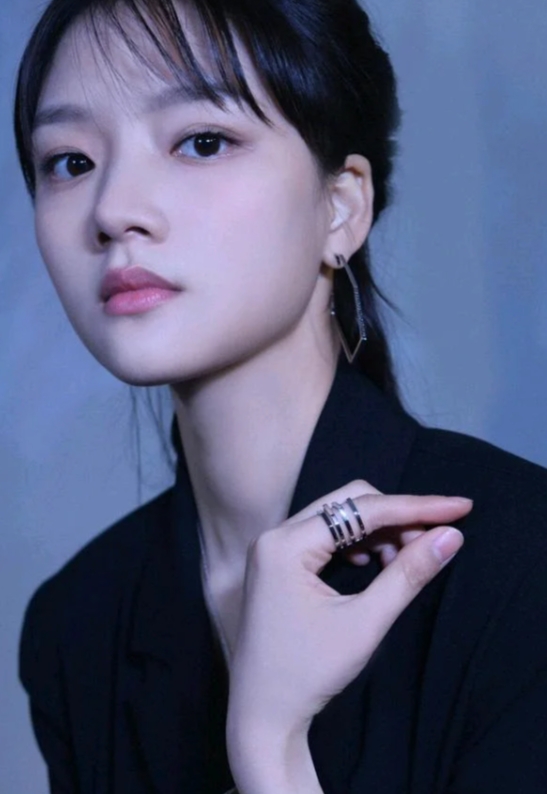 任敏，一位才华横溢的多栖才女