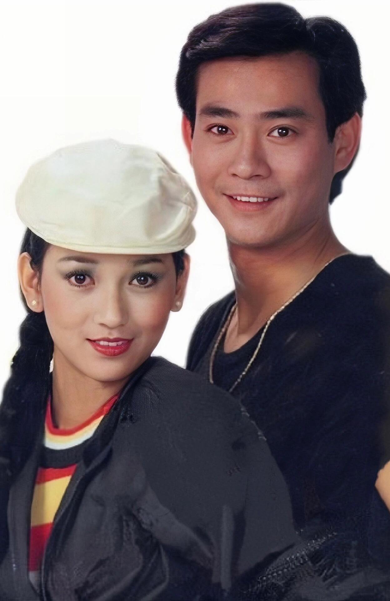 那个年代古装大侠英俊又帅气