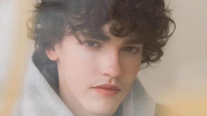 我，185cm身高体重150斤，在日本当模特，被要求减肥一个月瘦20斤