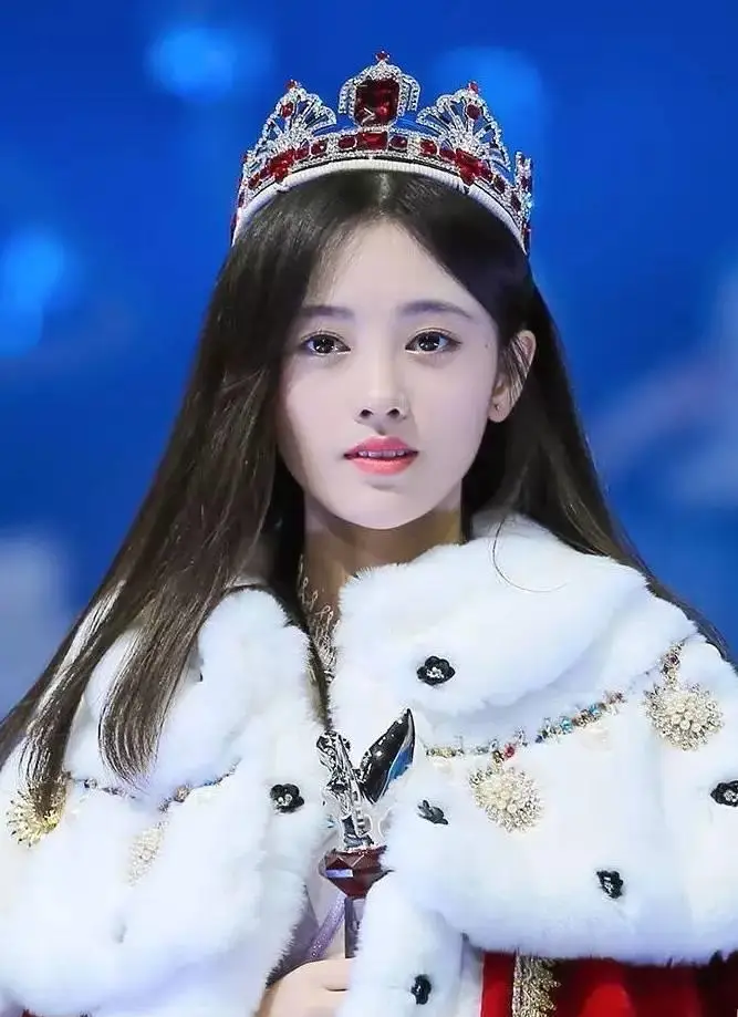 鞠婧祎“四千年第一美女”
