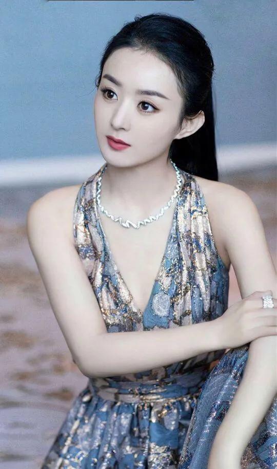 赵丽颖：实力与才华的璀璨星辰