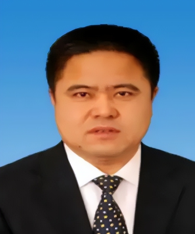 李传良，外逃鸡西原副市长，涉案金额超过31亿！


李传良，1963 年生于黑龙