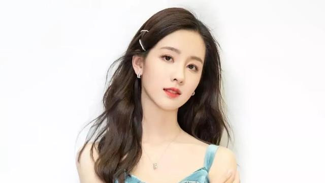 知识型偶像的突围之路：解码陈都灵现象