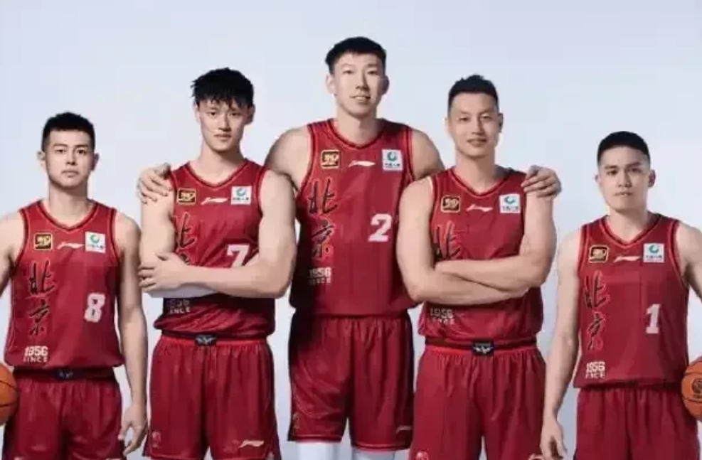 CBA新赛季群雄逐鹿，最难一届问鼎，谁如愿？