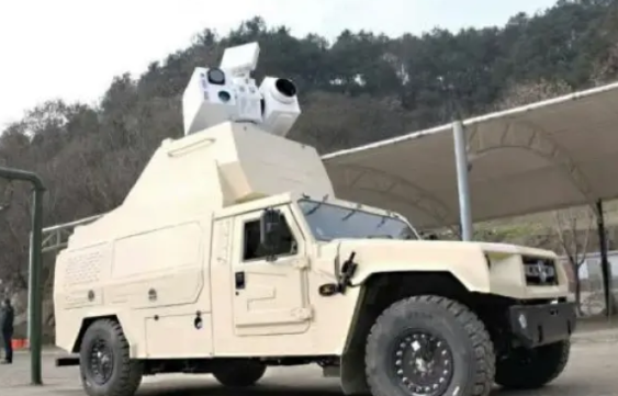 大战在即，伊朗部署中国产激光武器迎敌！
 
以色列最近叫嚷着随时对伊朗发动报复性