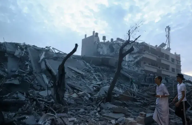 以色列已经收不住了，中东小国挨个奏，打完哈马斯，打黎巴嫩真主党。在打胡塞武装，然