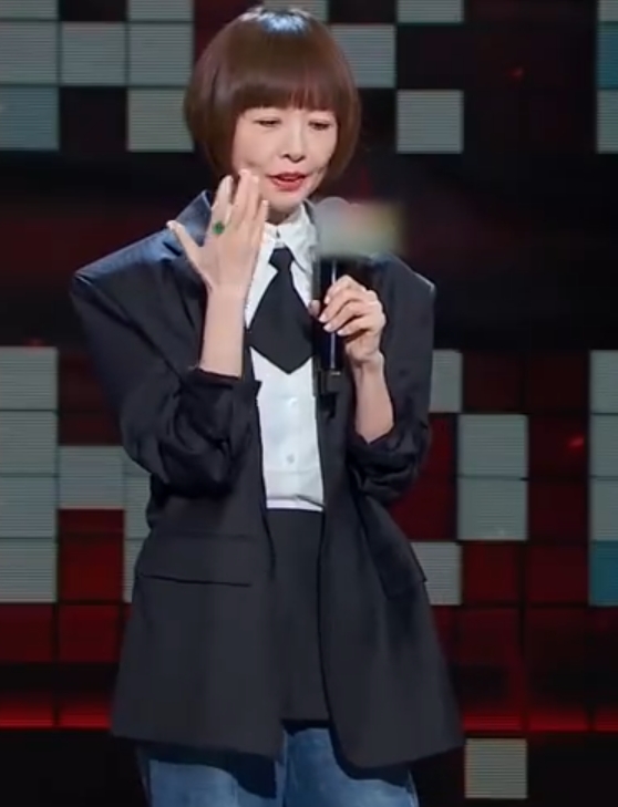 鲁豫有人说贾玲都不好笑了