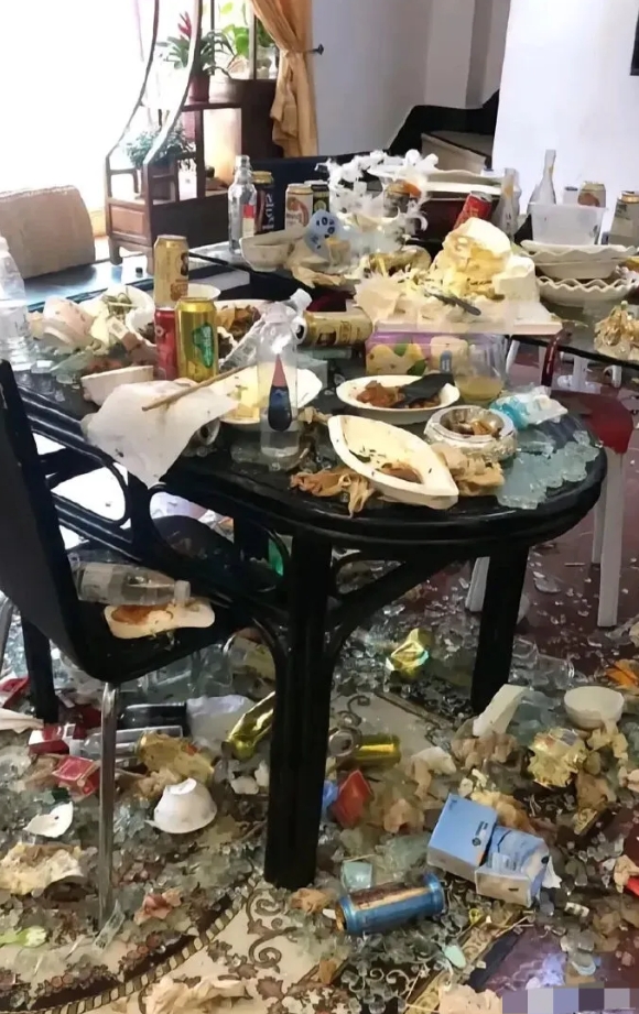这便是我宁愿选择去饭店，也坚决不为了节省那点钱而在家中请客的原因