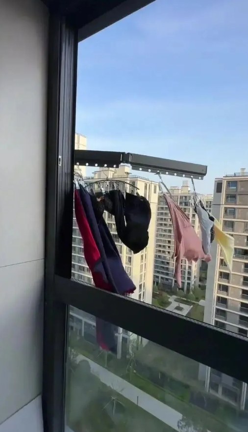 遇到这种邻居真晦气，房子都不想要了
